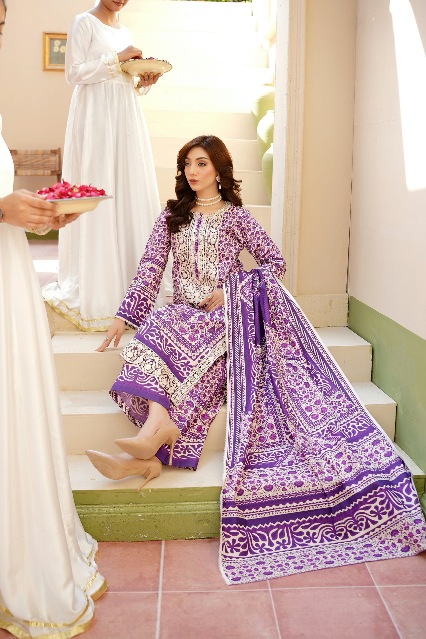 3 Piece Khaddar Suit-Embroidered(Stitched)