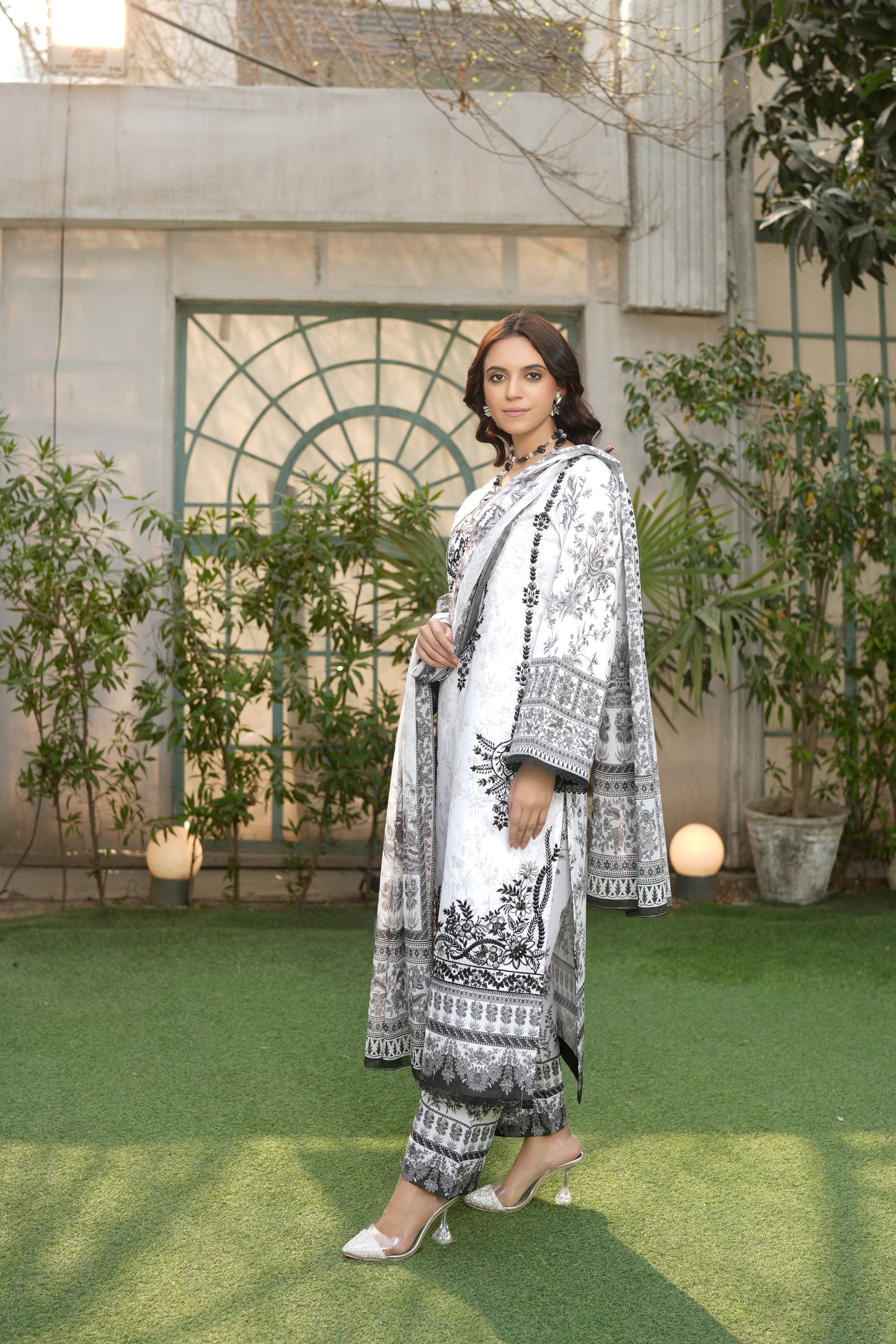 3 Piece Embroidered Stitched Suit-Cotton Lawn