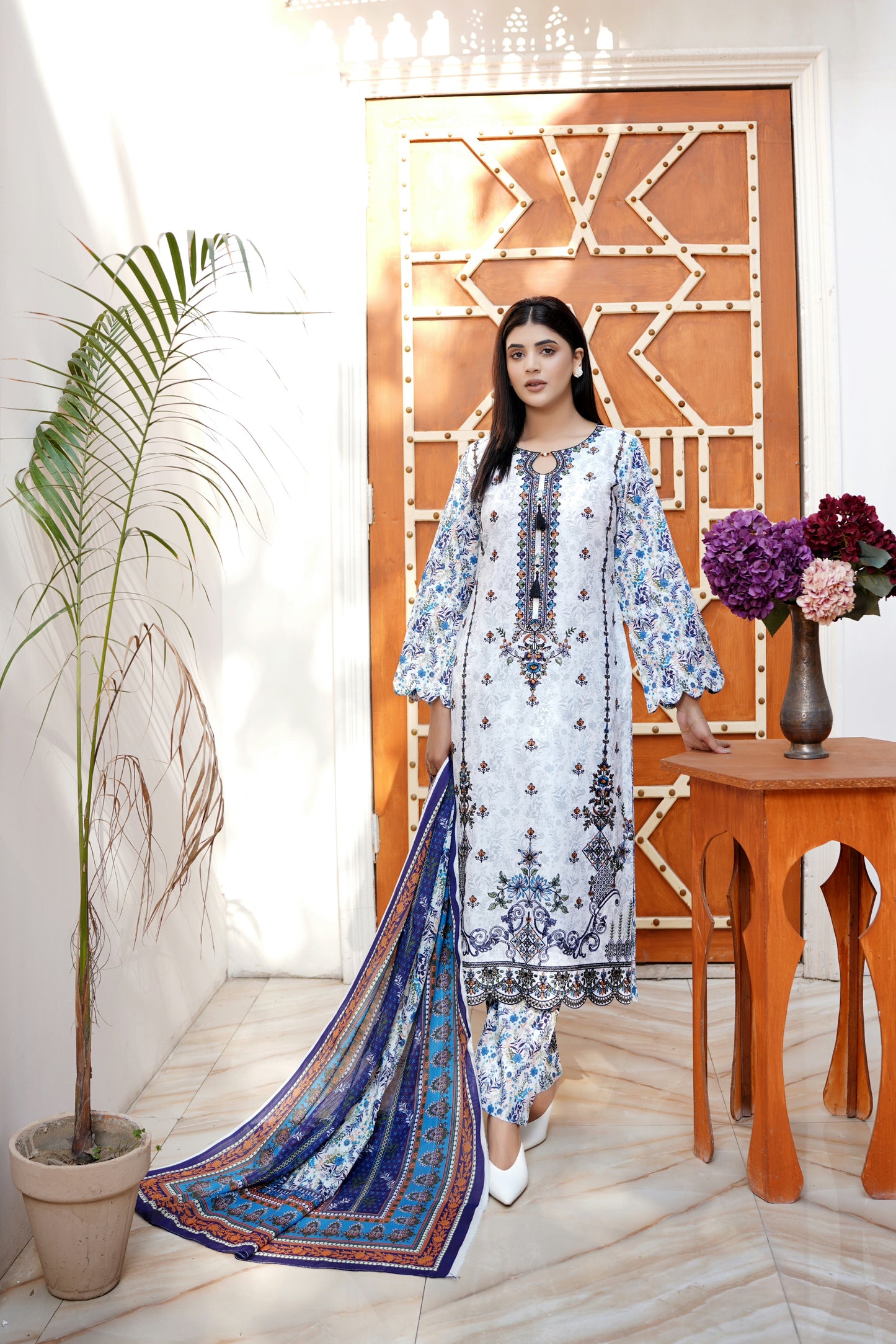 3 Piece Cotton Lawn Suite-Embroidered