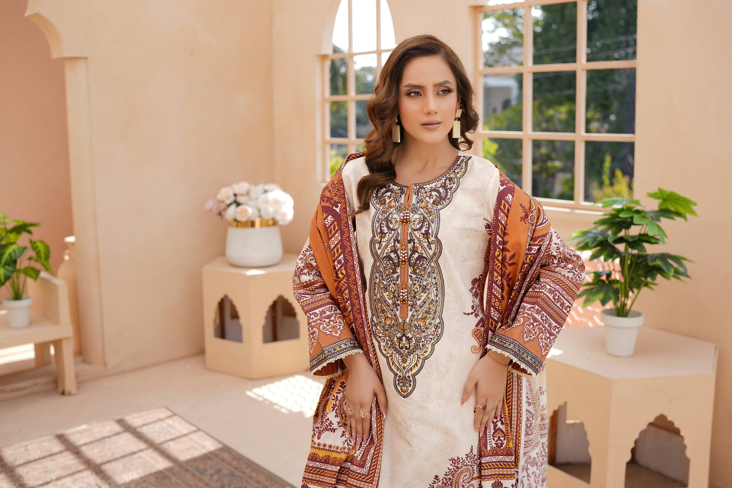 3 Piece Khaddar Suit-Embroidered