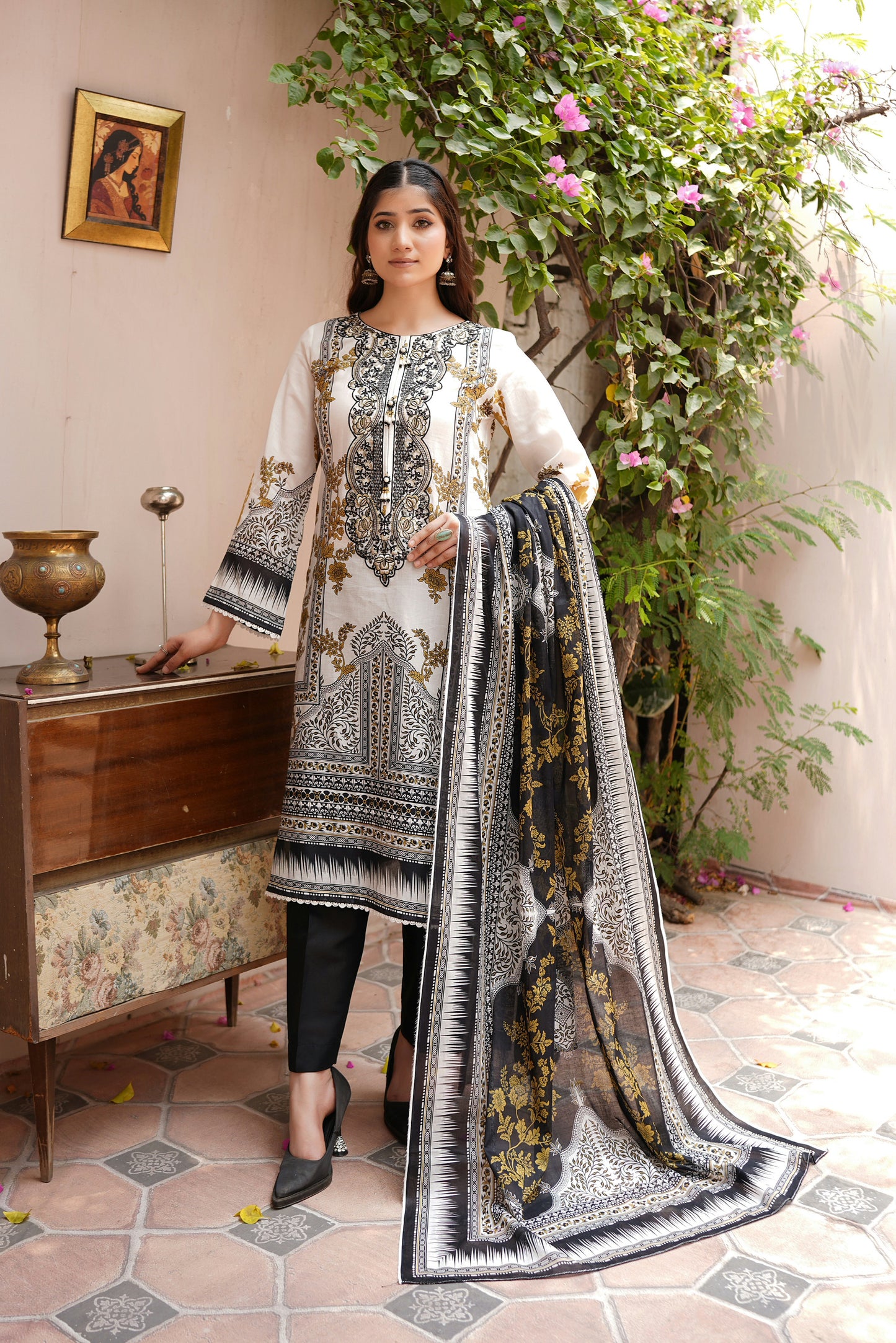 3 Piece Embroidered Lawn Suit-Stitched