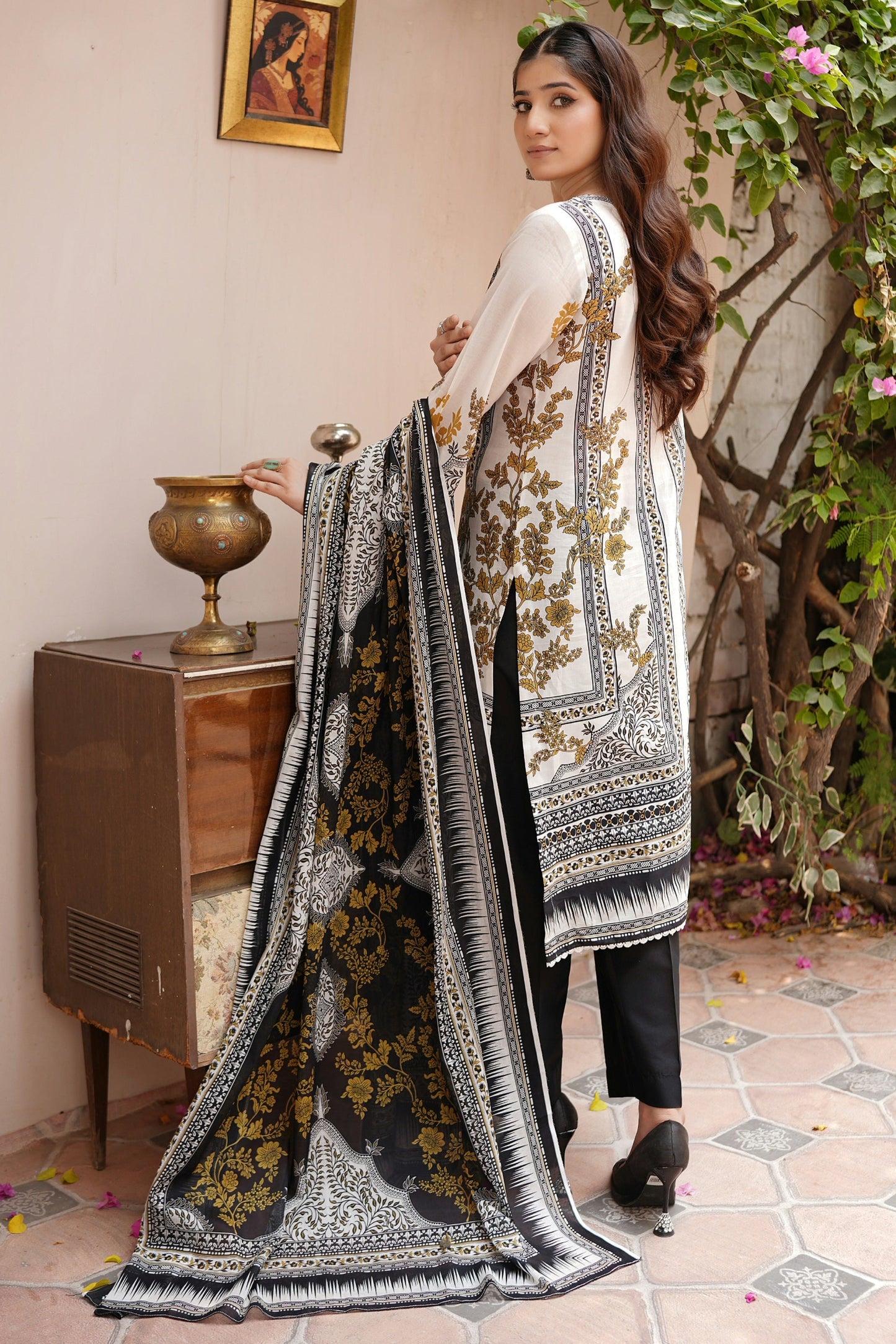 3 Piece Embroidered Lawn Suit-Stitched