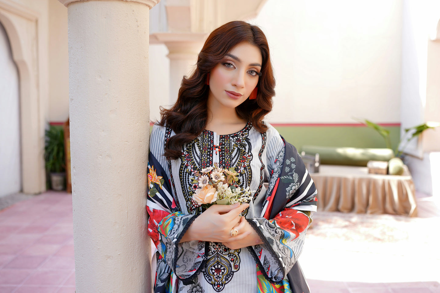 3 Piece Khaddar Suit-Embroidered(Stitched)