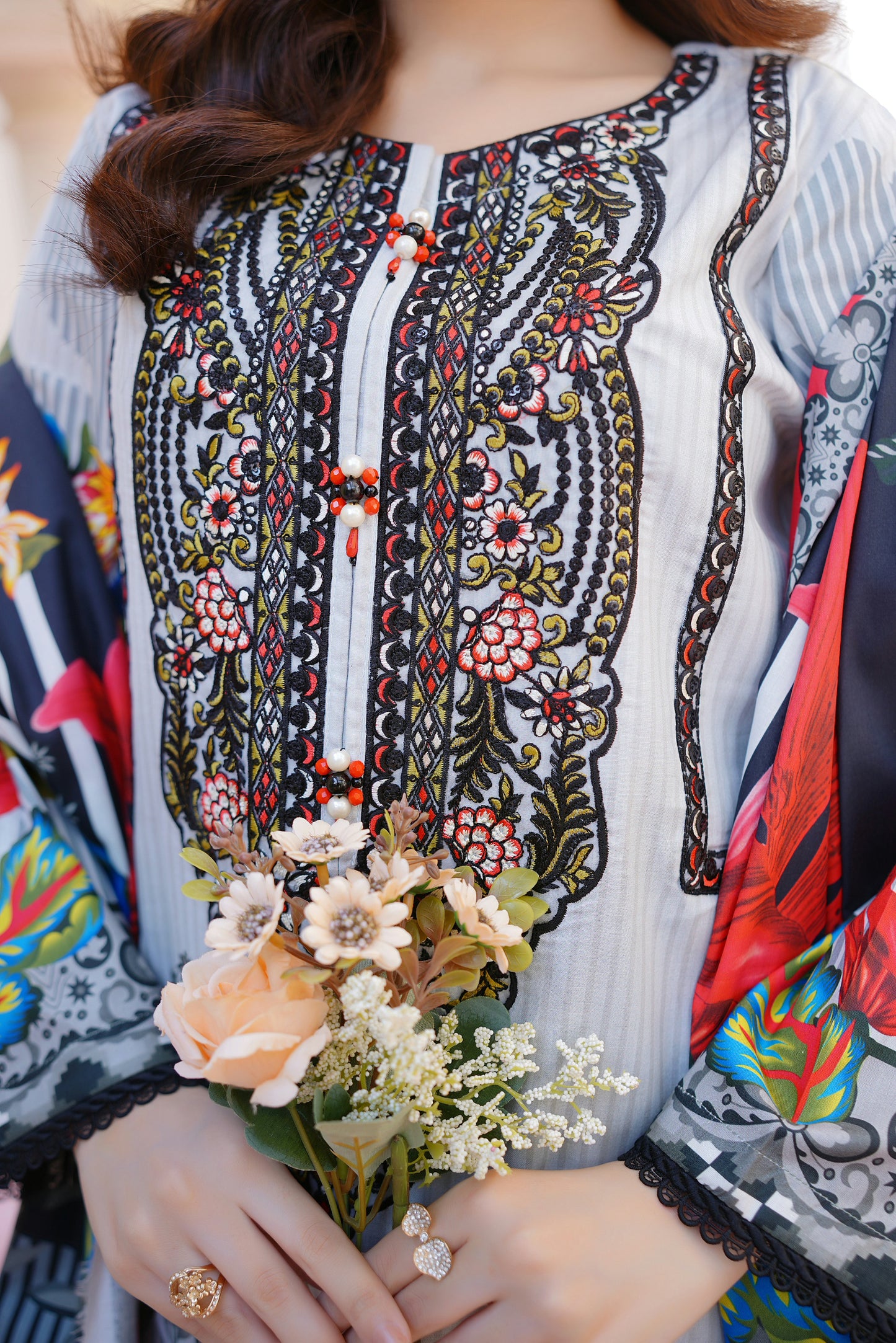 3 Piece Khaddar Suit-Embroidered(Stitched)