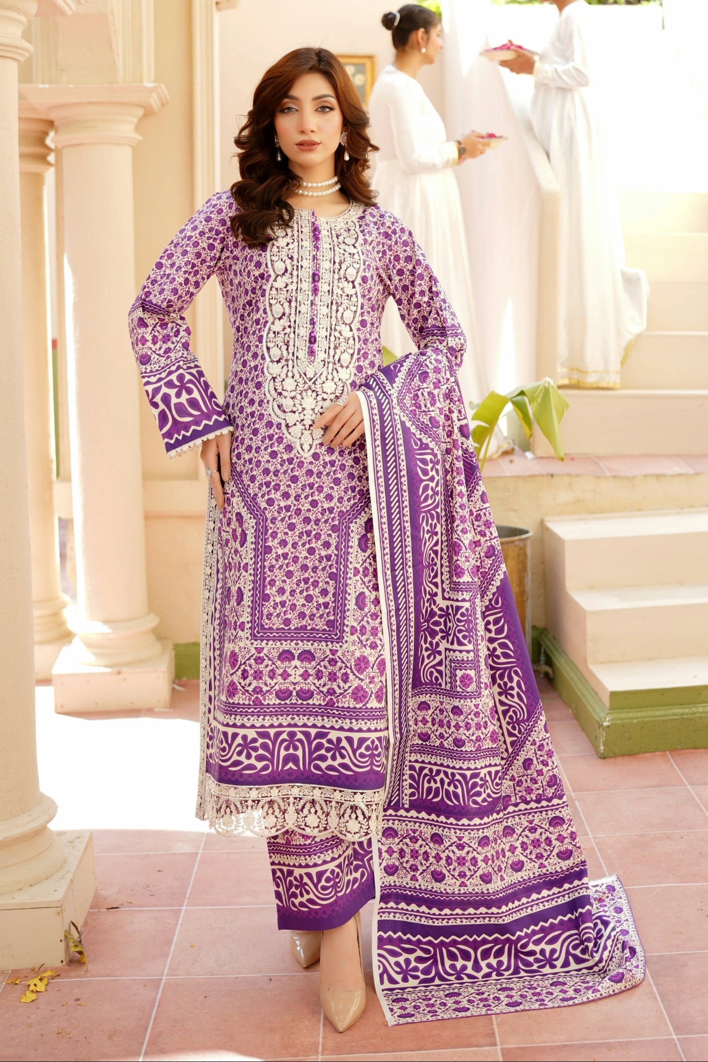 3 Piece Khaddar Suit-Embroidered(Stitched)