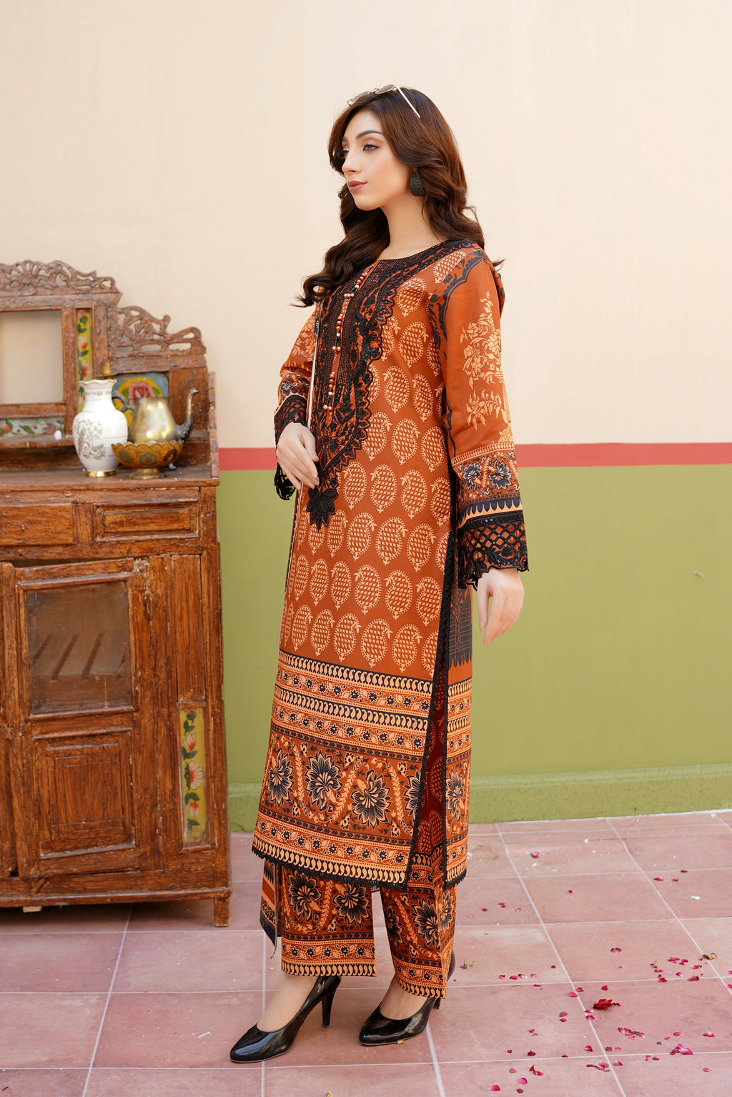3 Piece Cotton Lawn Suit Stitched-Embroidered