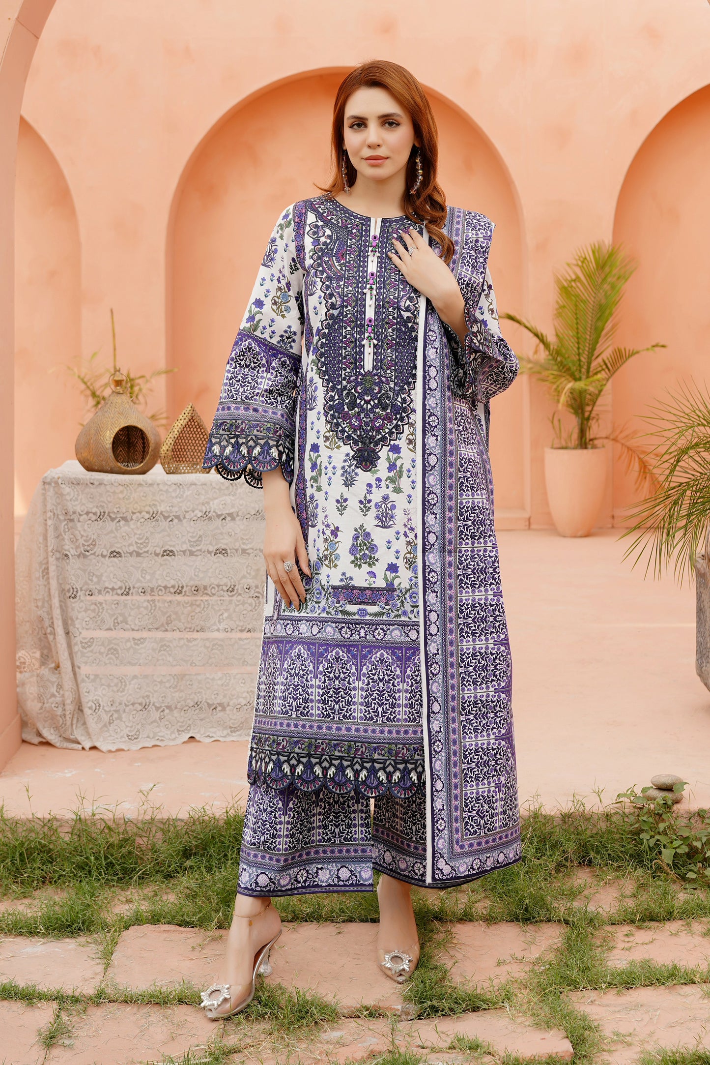 Embroidered 3 Piece Khaddar Suit-Stitched