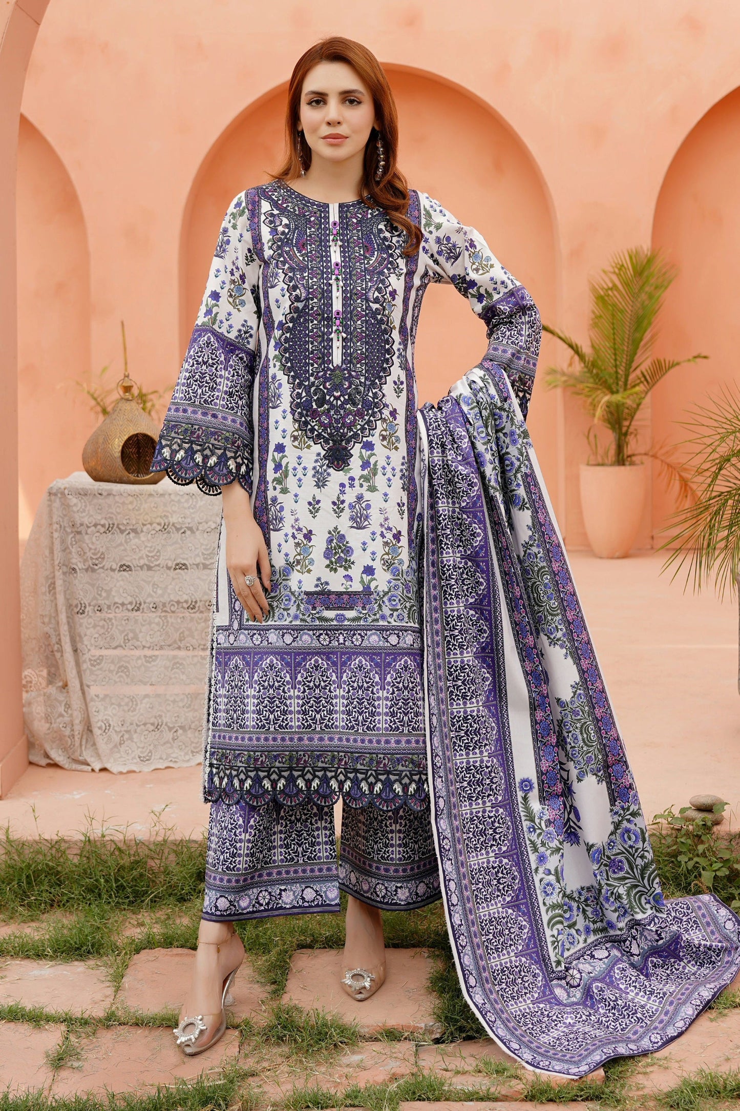 Embroidered 3 Piece Khaddar Suit-Stitched