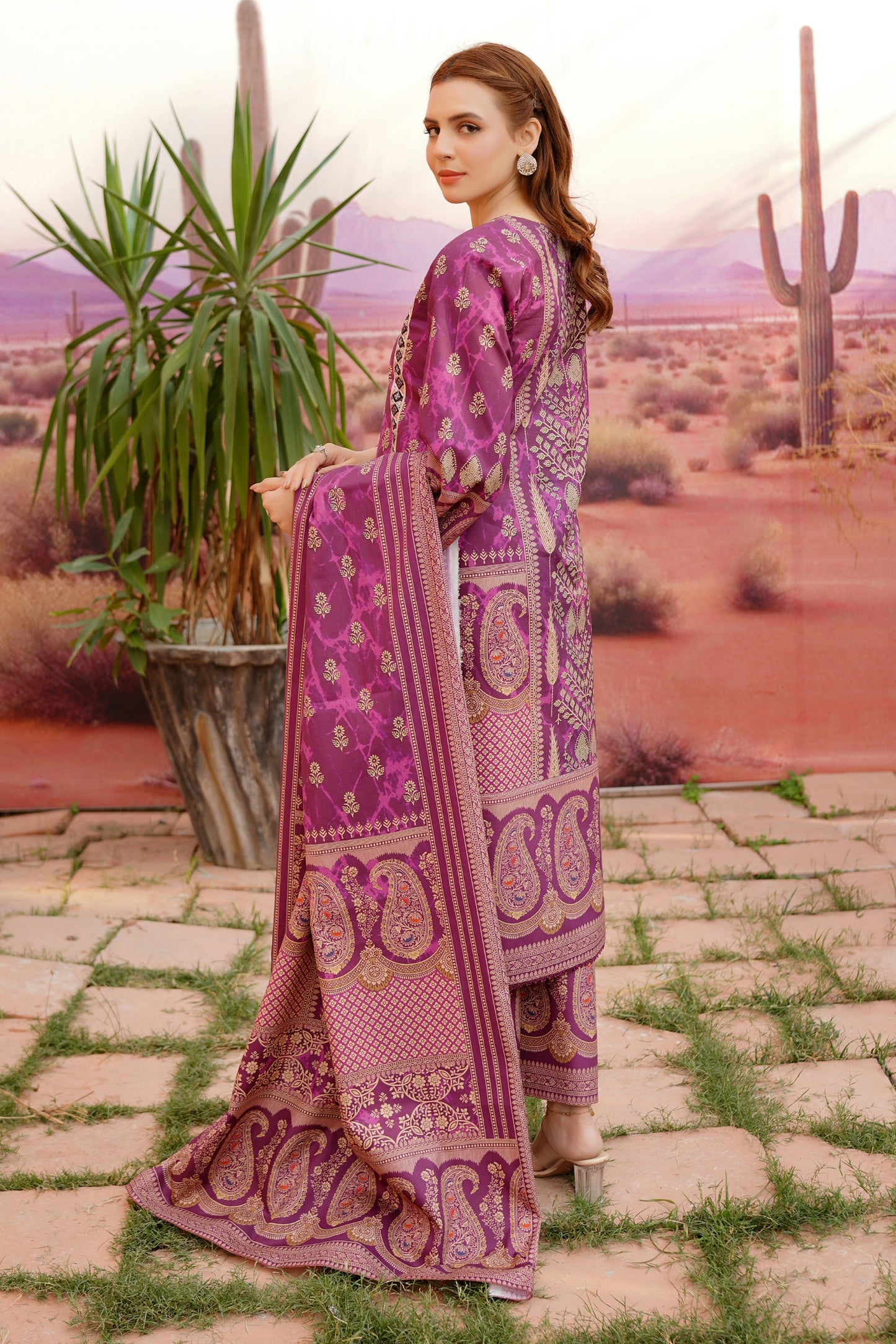 Embroidered 3 Piece Khaddar Suit-Stitched