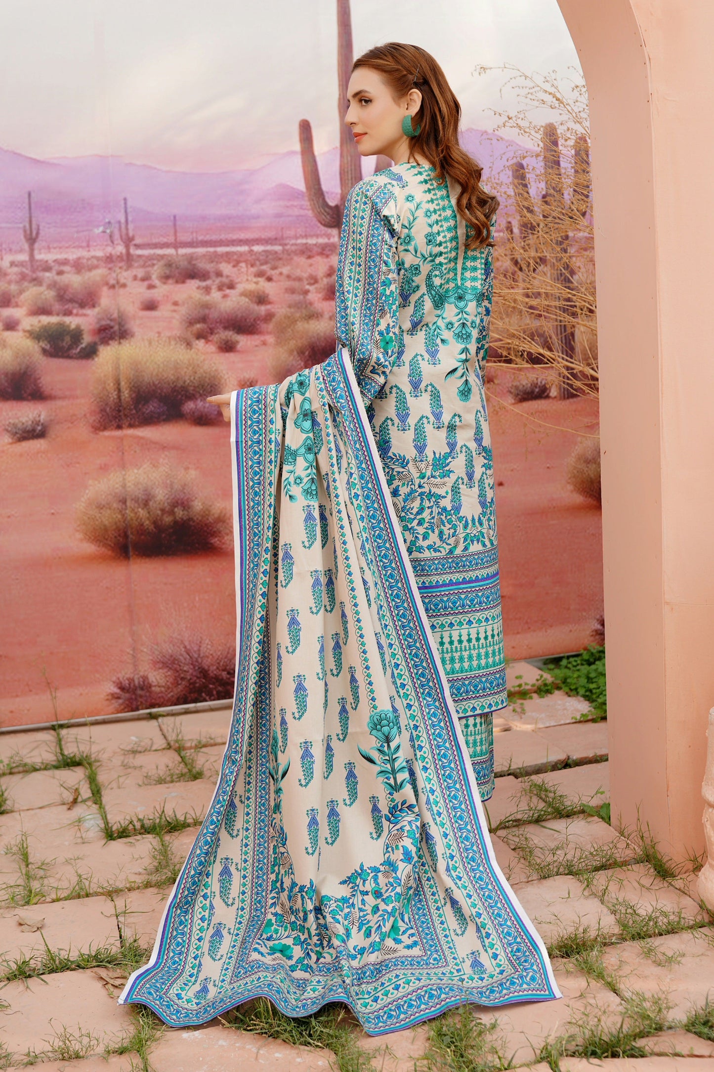 Embroidered 3 Piece Khaddar Suit-Stitched