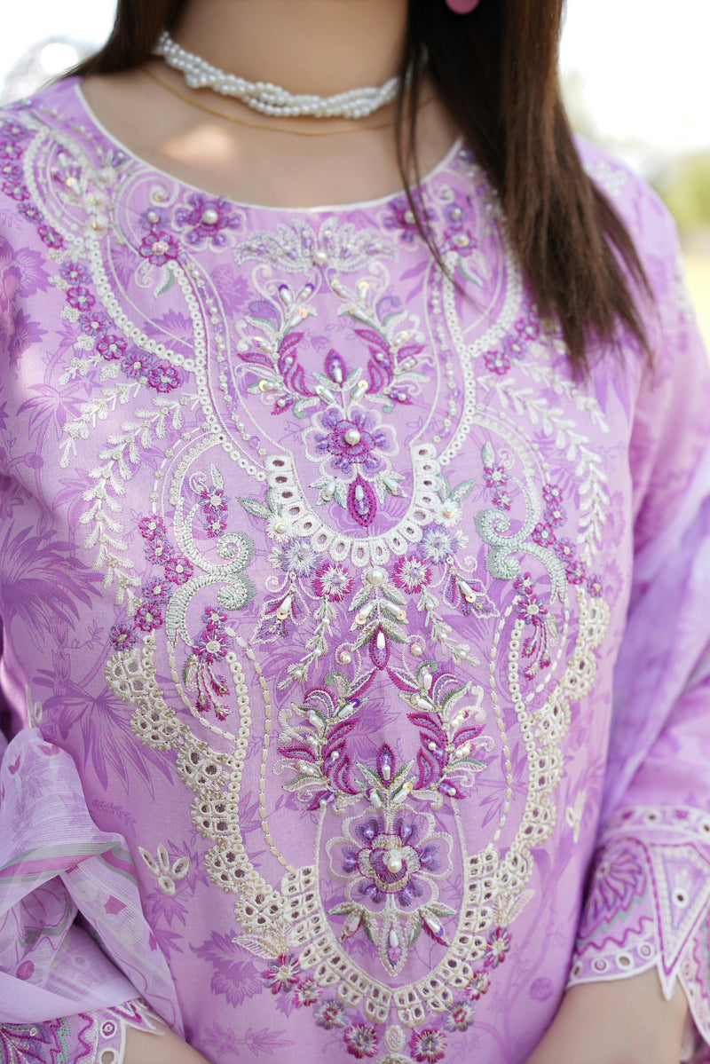 Embroidered 3 Piece Suite-Chiffon Dupatta