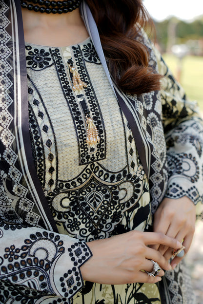 Embroidered 3 Piece Suite-Chiffon Dupatta