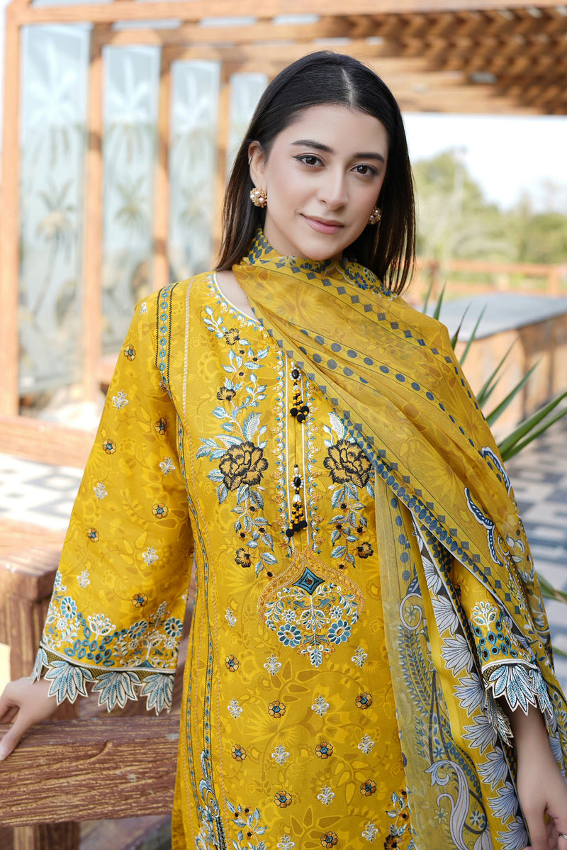 Embroidered 3 Piece Suite-Chiffon Dupatta