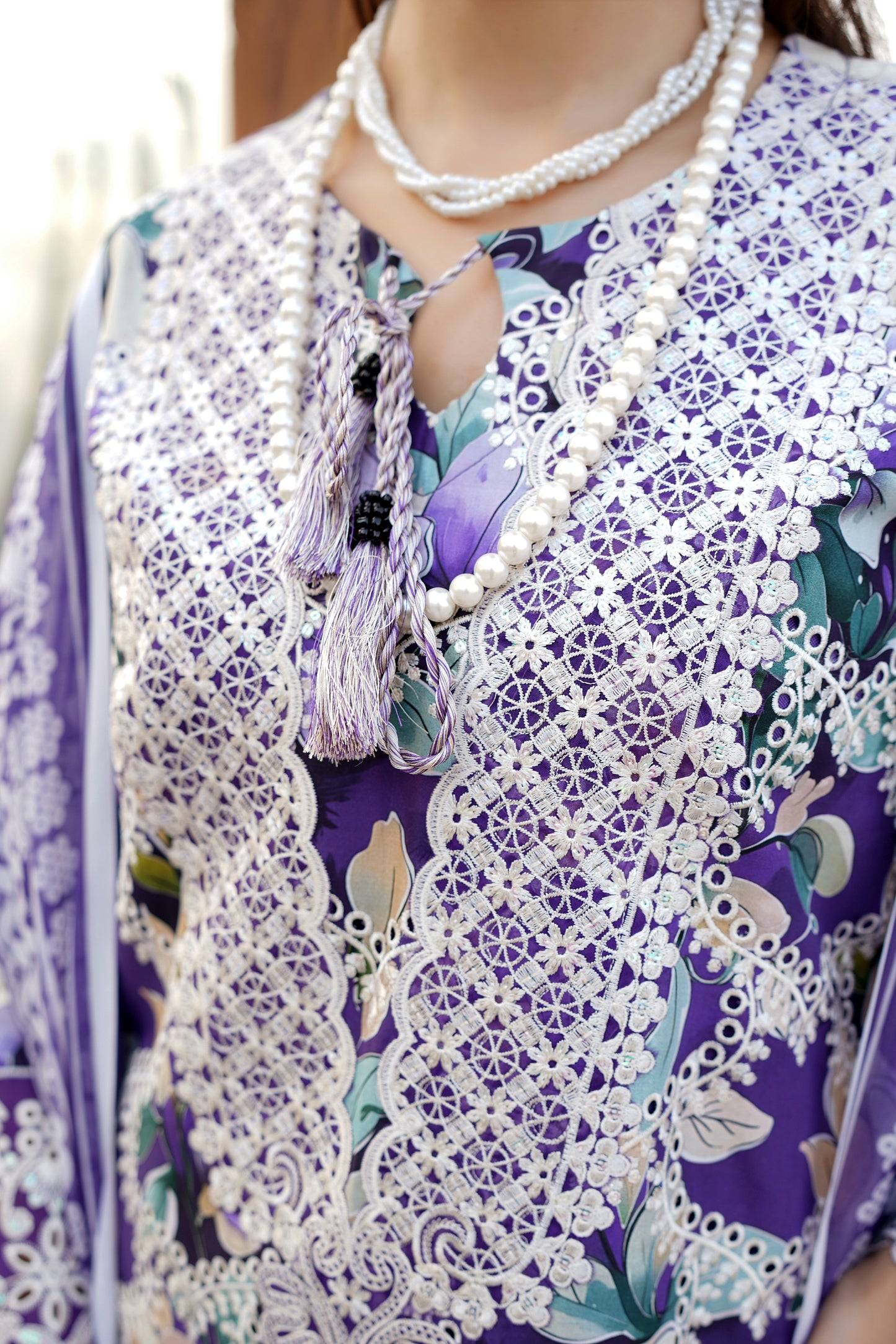 Embroidered 3 Piece Suite-Chiffon Dupatta