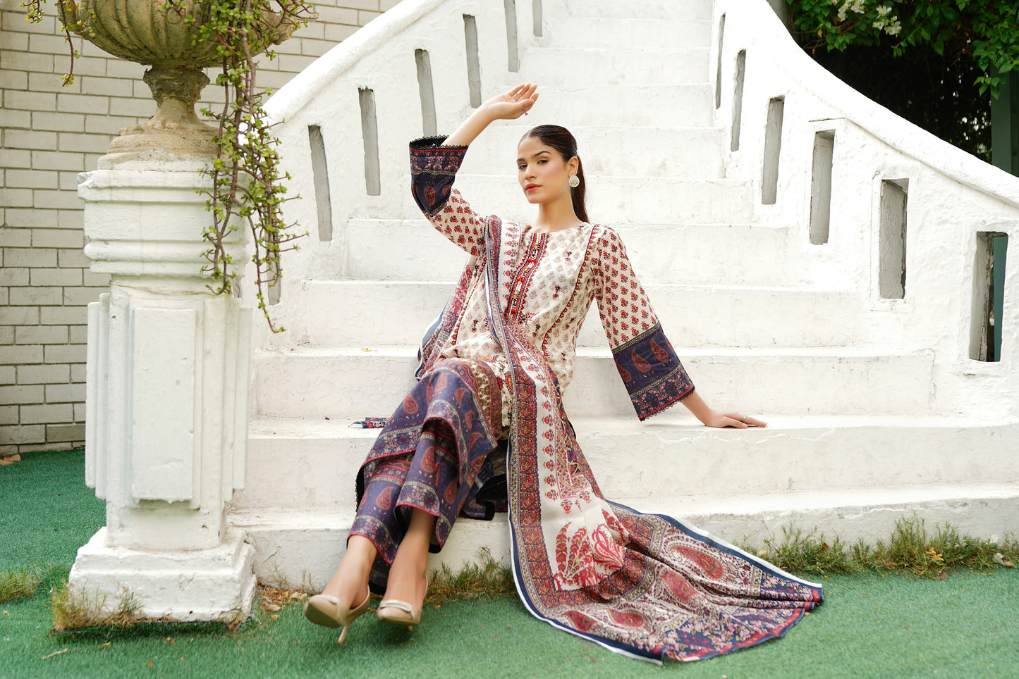 3 Piece Summer Cotton Suit-Embroidered