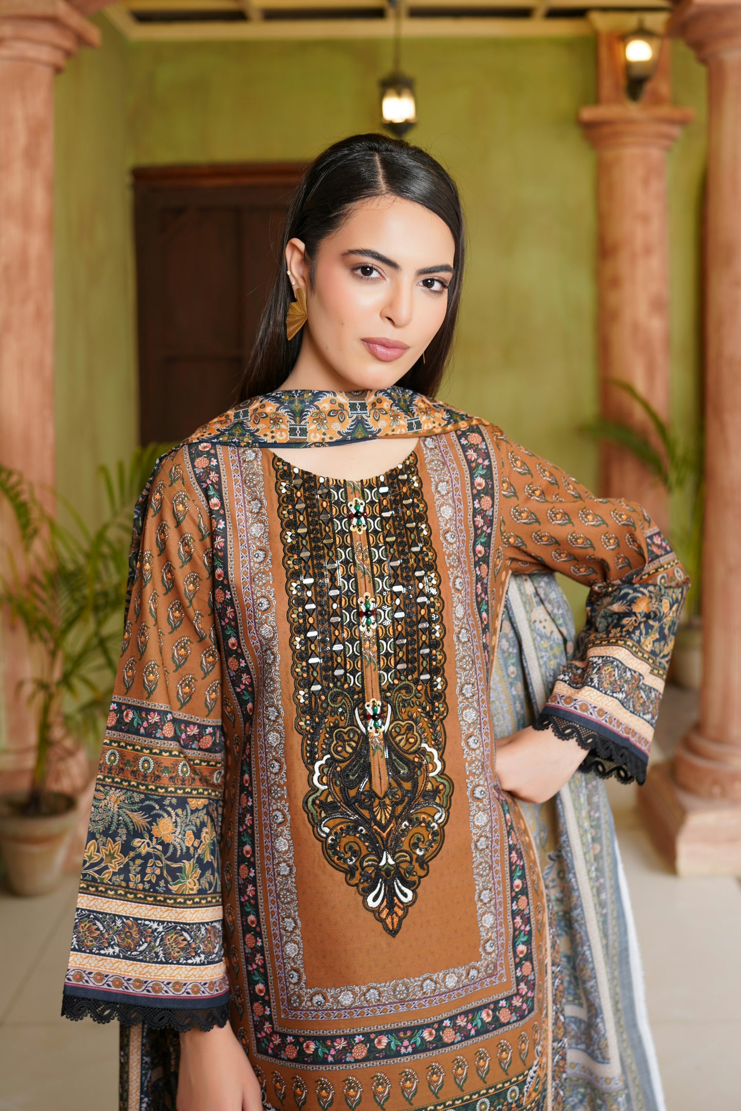 3 Piece Embroidered Stitched Suit-Cotton Lawn