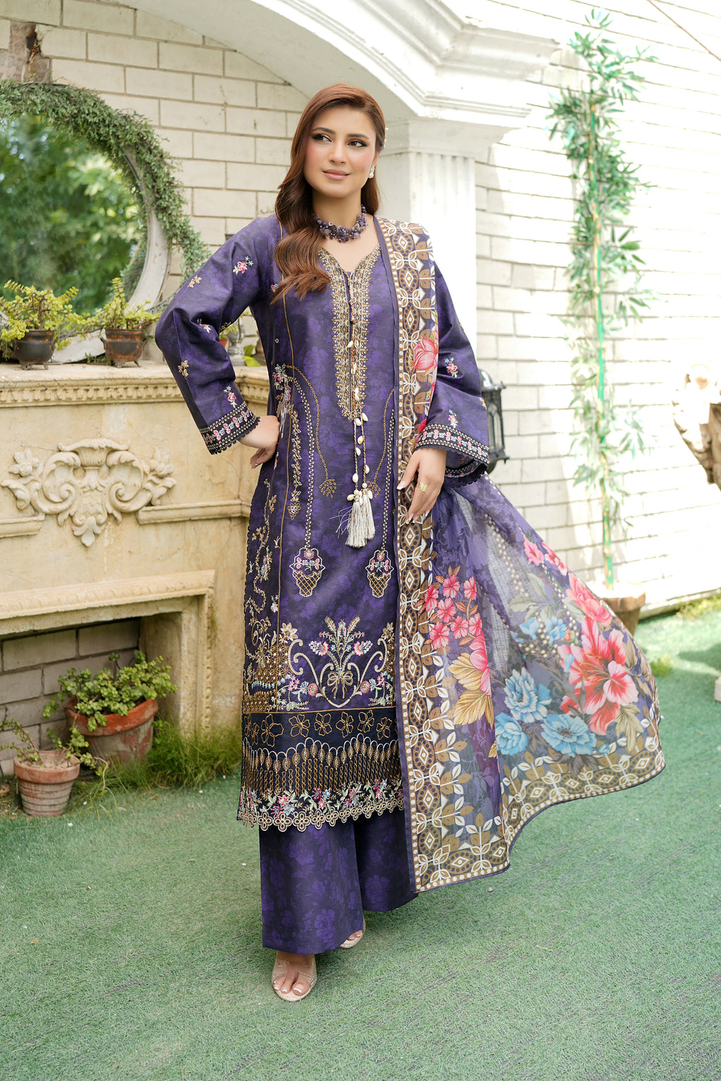 Elegant Purple Embroidered 3-Piece Suit