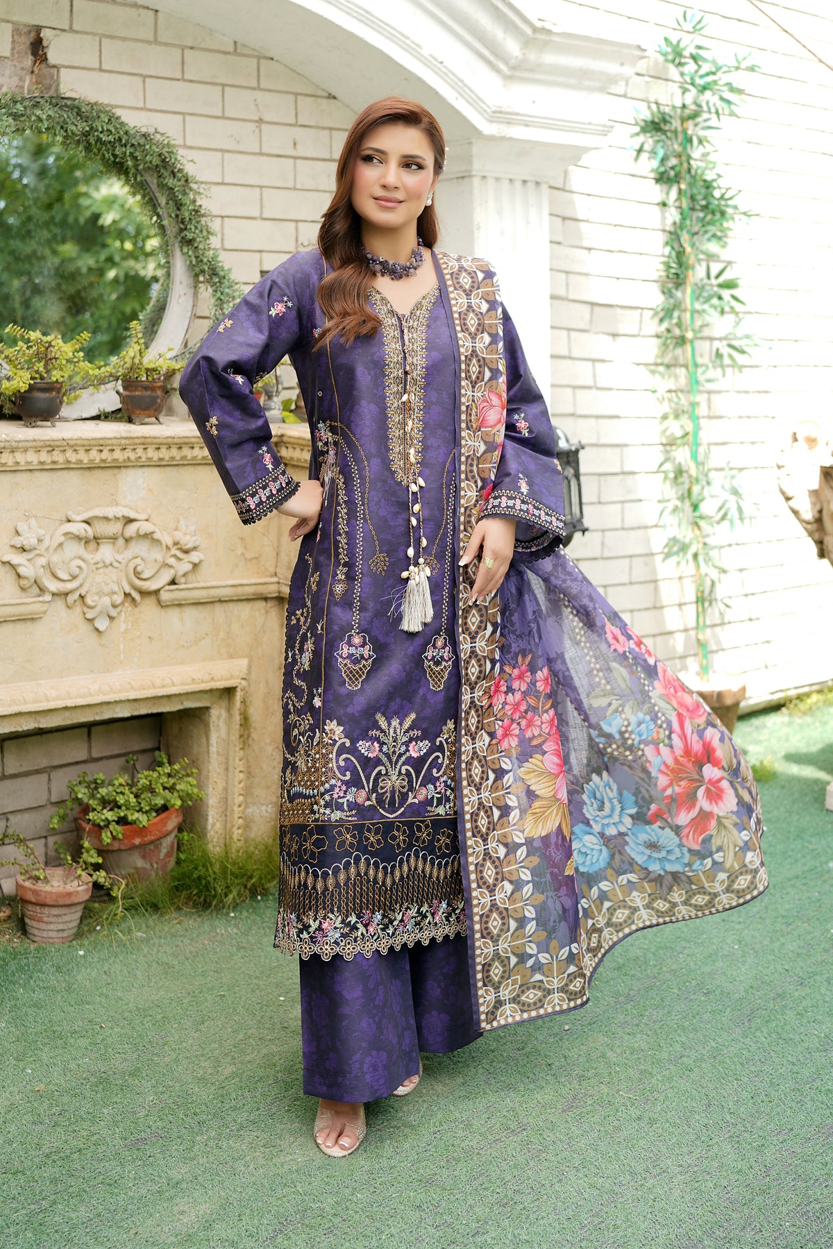 Elegant Purple Embroidered 3-Piece Suit