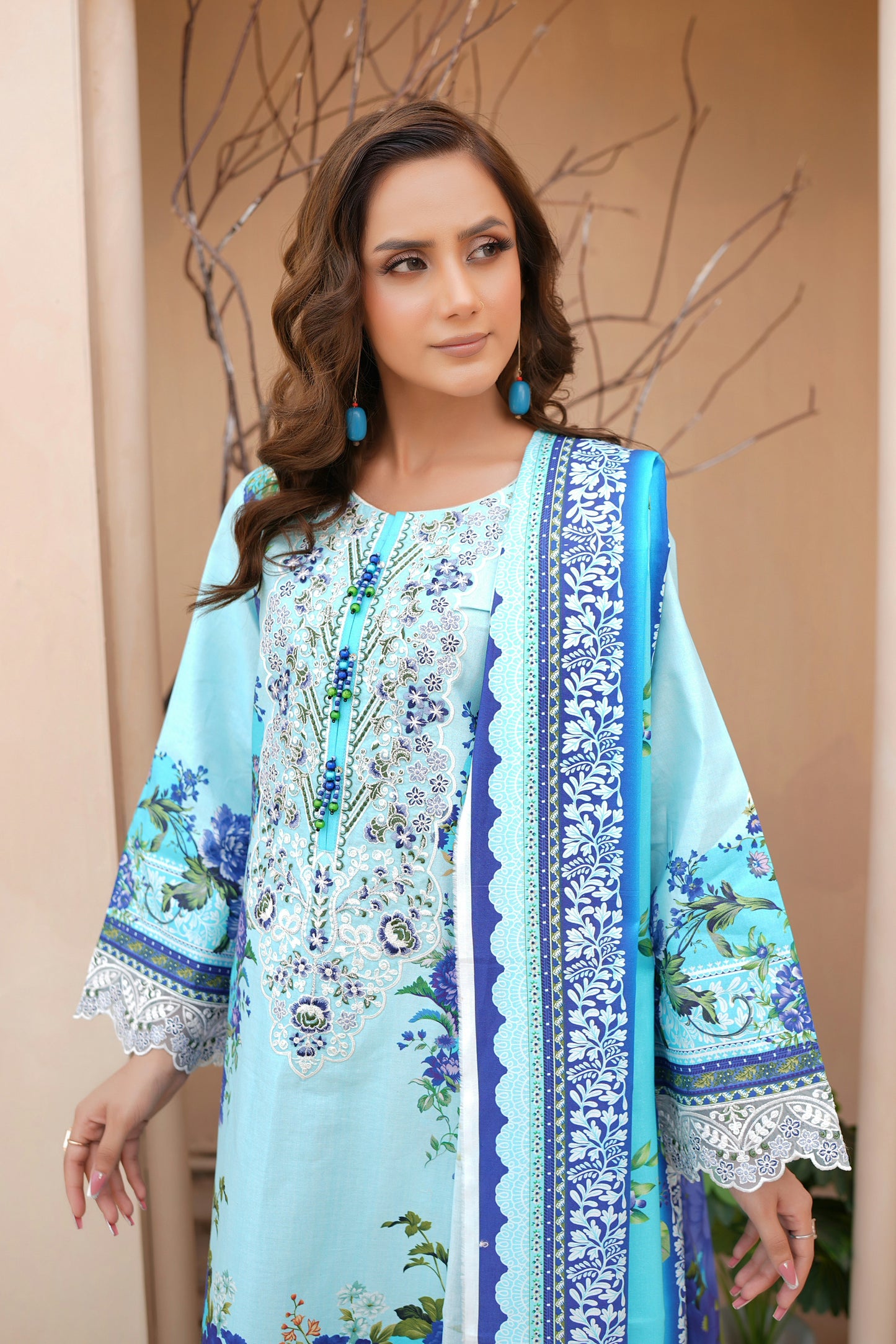 3 Piece Khaddar Suit-Embroidered