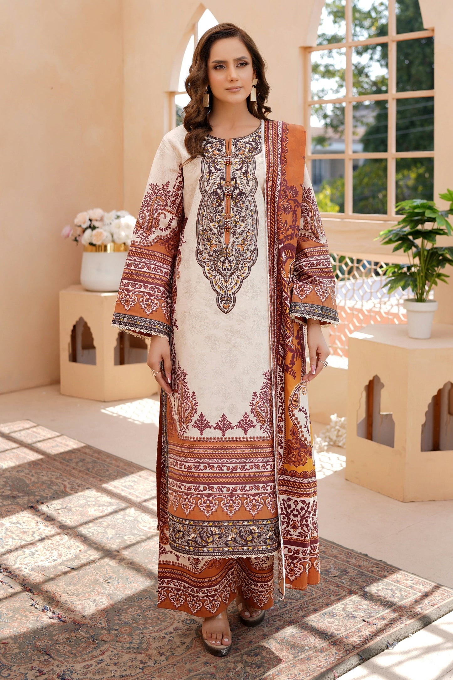 3 Piece Khaddar Suit-Embroidered