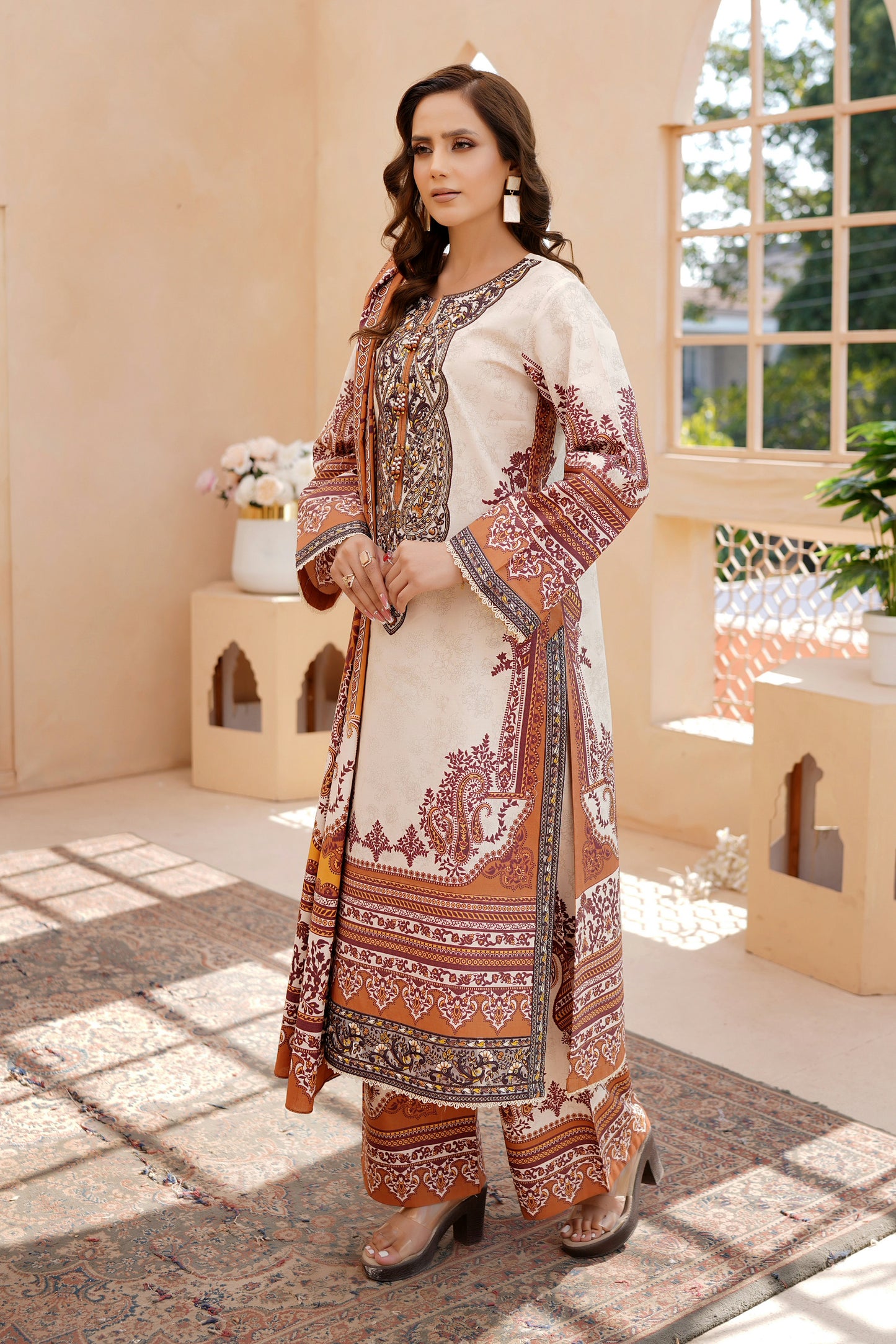 3 Piece Khaddar Suit-Embroidered