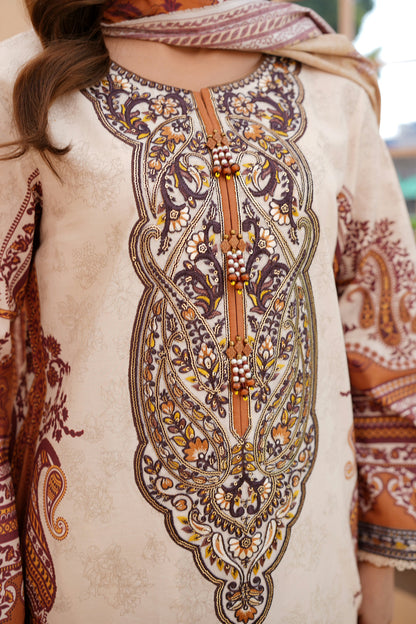 3 Piece Khaddar Suit-Embroidered