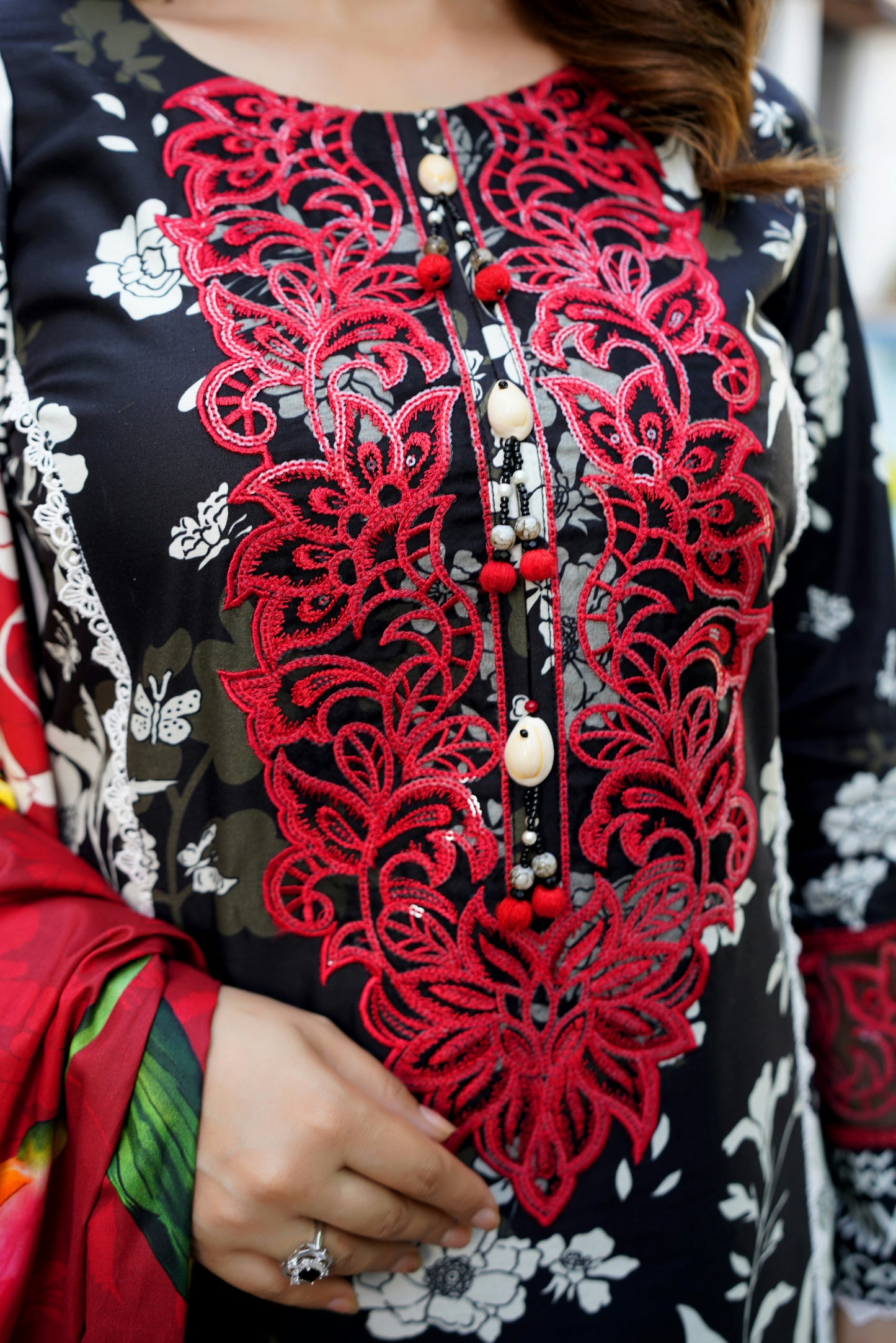 3 Piece Stitched Winter Cotton Suit-Embroidered