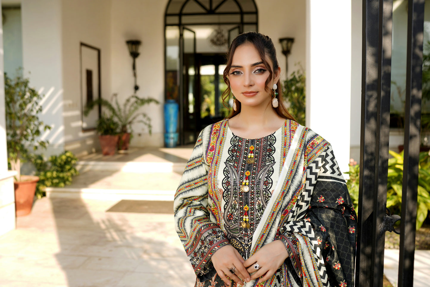 3 Piece Stitched Winter Cotton Suit-Embroidered