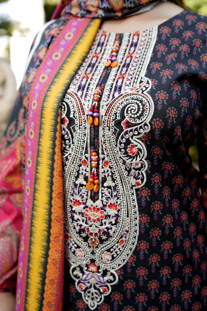 3 Piece Stitched Winter Cotton Suit-Embroidered