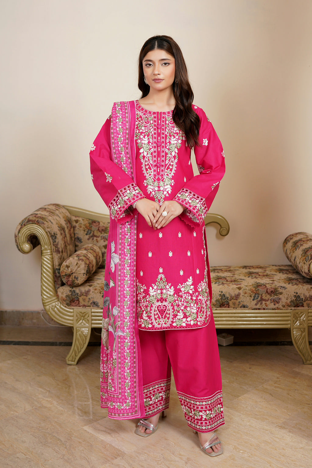 3 Piece Khaddar Suit-Embroidered