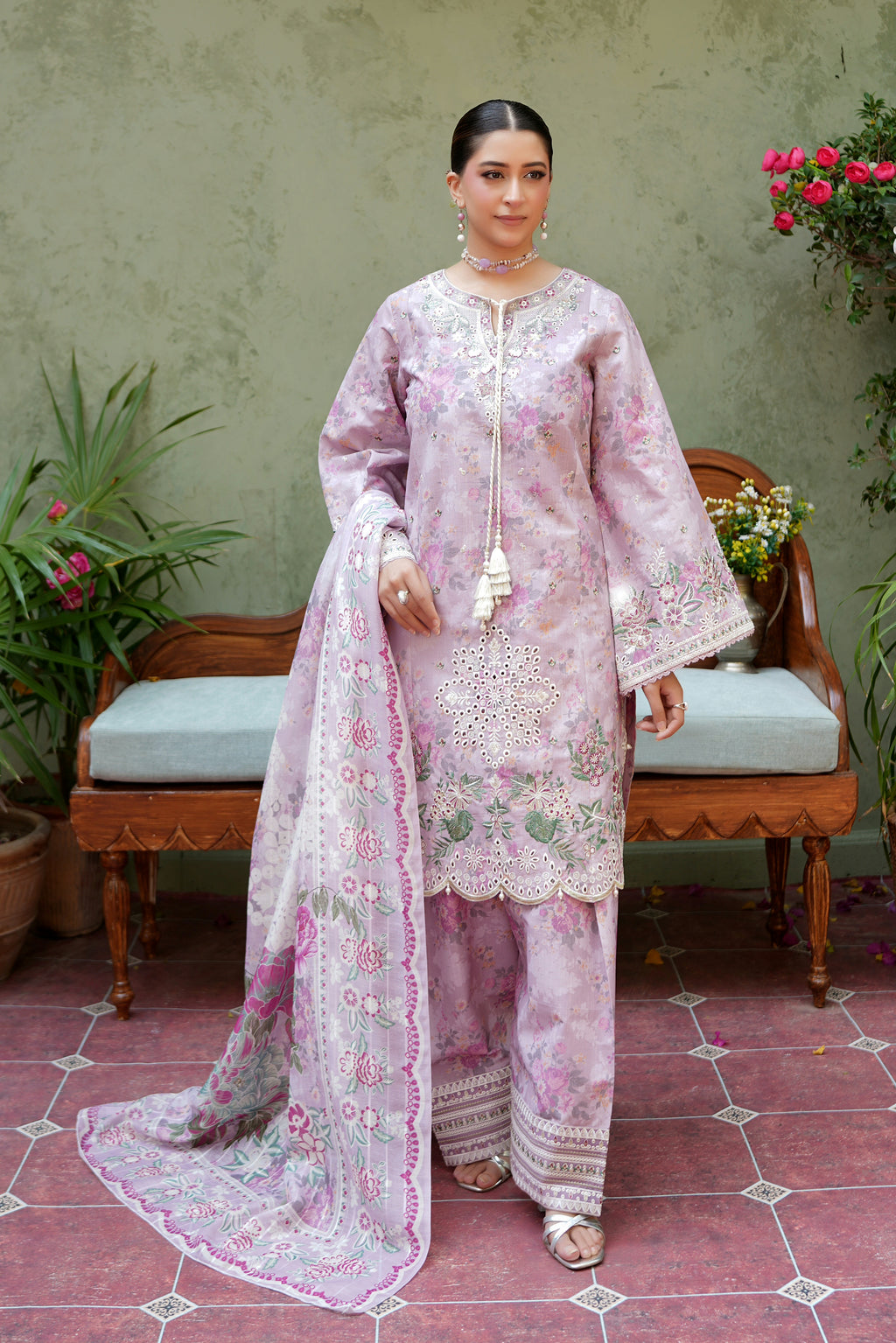 3 Piece Khaddar Embroidered Suite