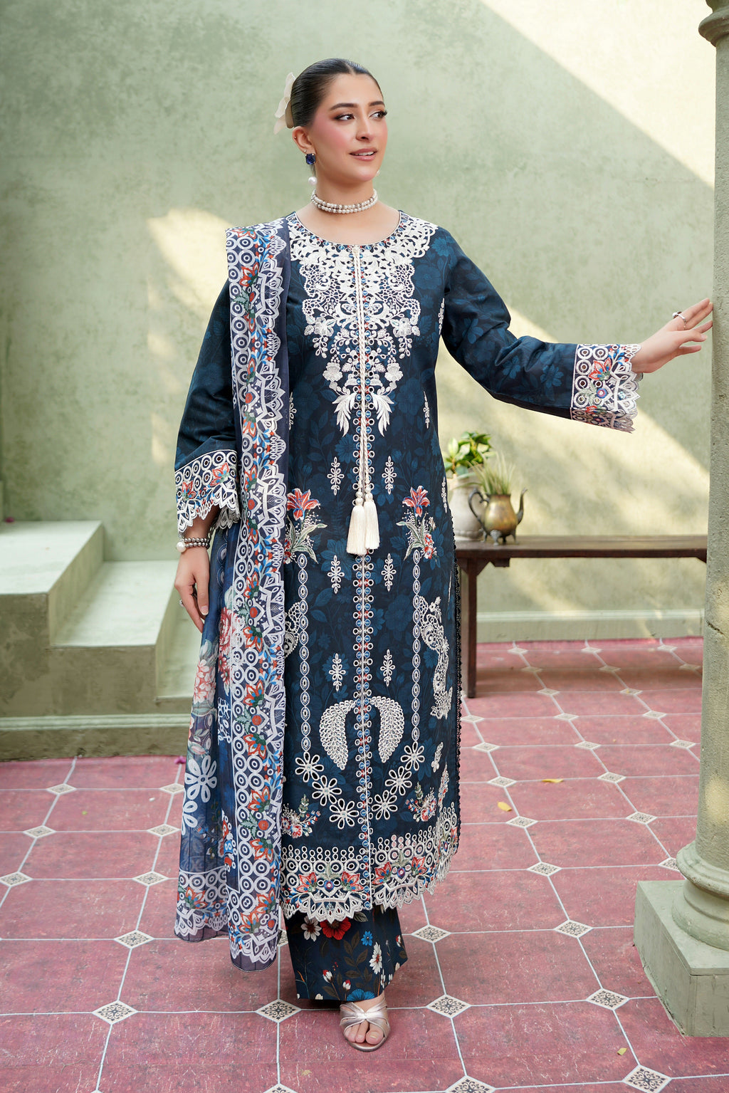 3 Piece Embroidered Khaddar Suite