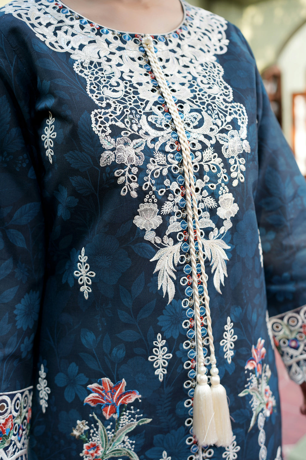 3 Piece Embroidered Khaddar Suite