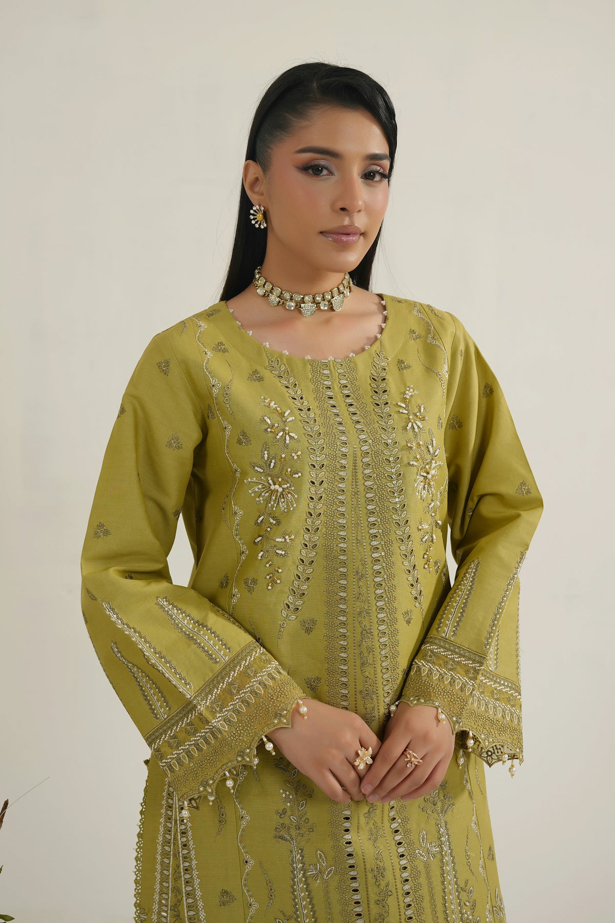 Embroidered 3 Piece Verdant Gold Winter Suite
