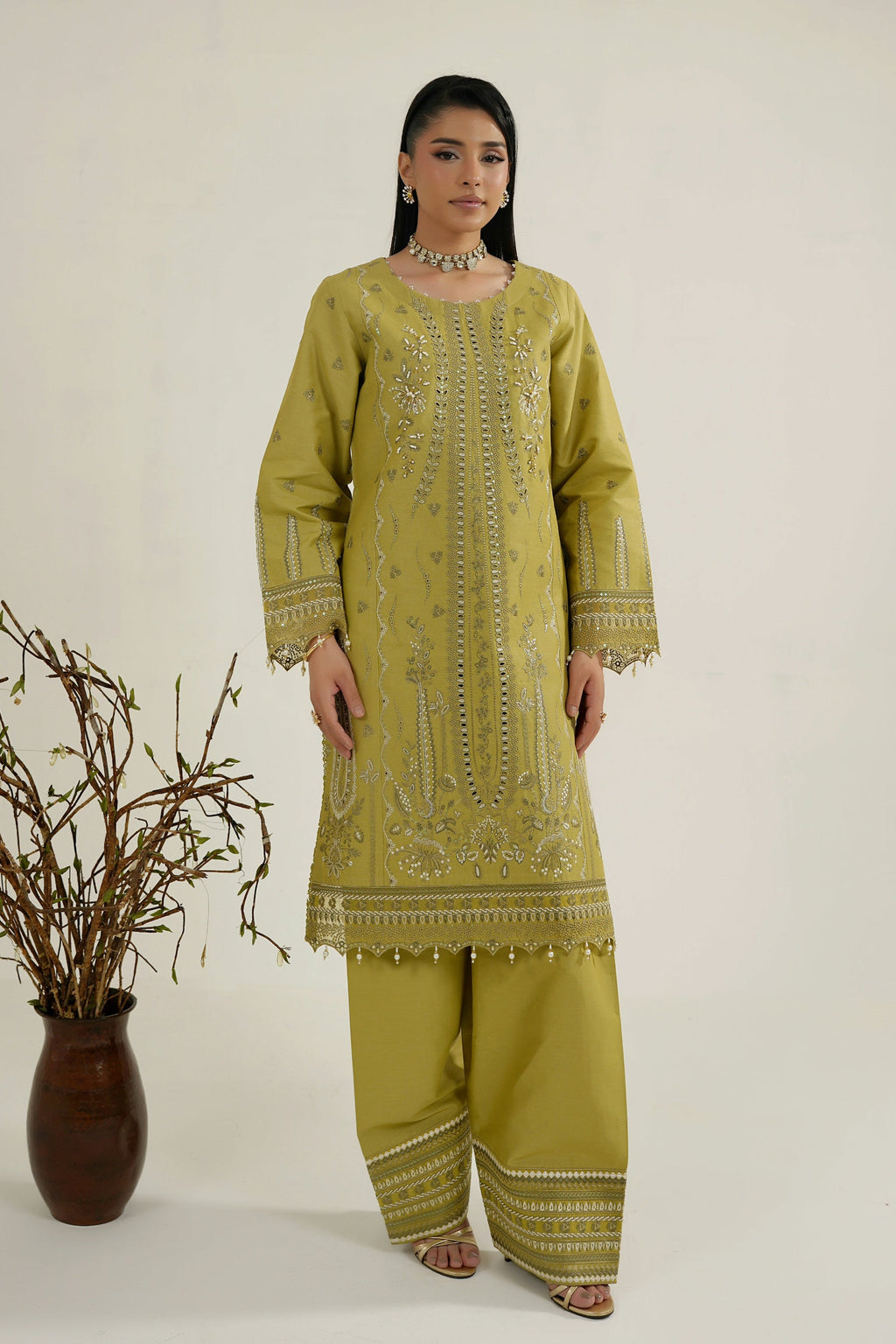 Embroidered 3 Piece Verdant Gold Winter Suite