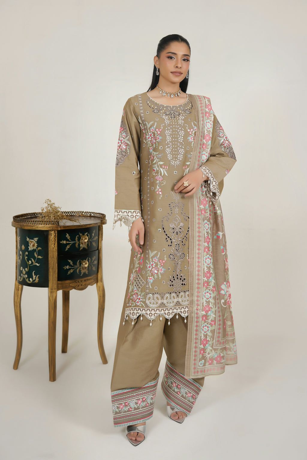 Frost Olive Embroidered 3 Piece Suite