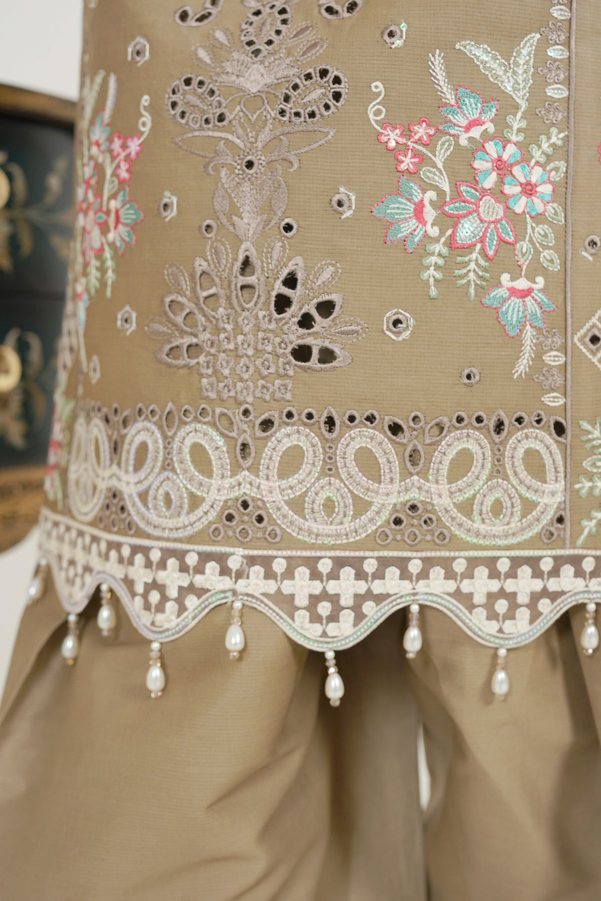 Frost Olive Embroidered 3 Piece Suite