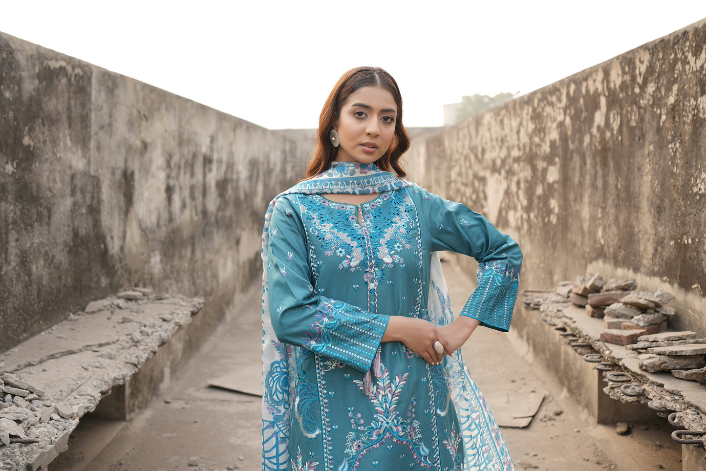 Embroidered Cotton Lawn Suite-3 Piece