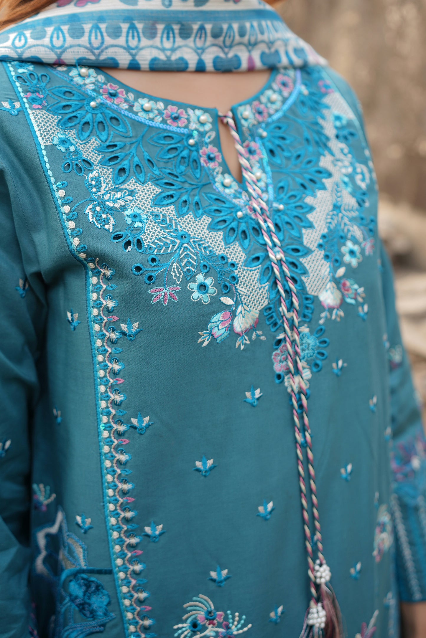 Embroidered Cotton Lawn Suite-3 Piece