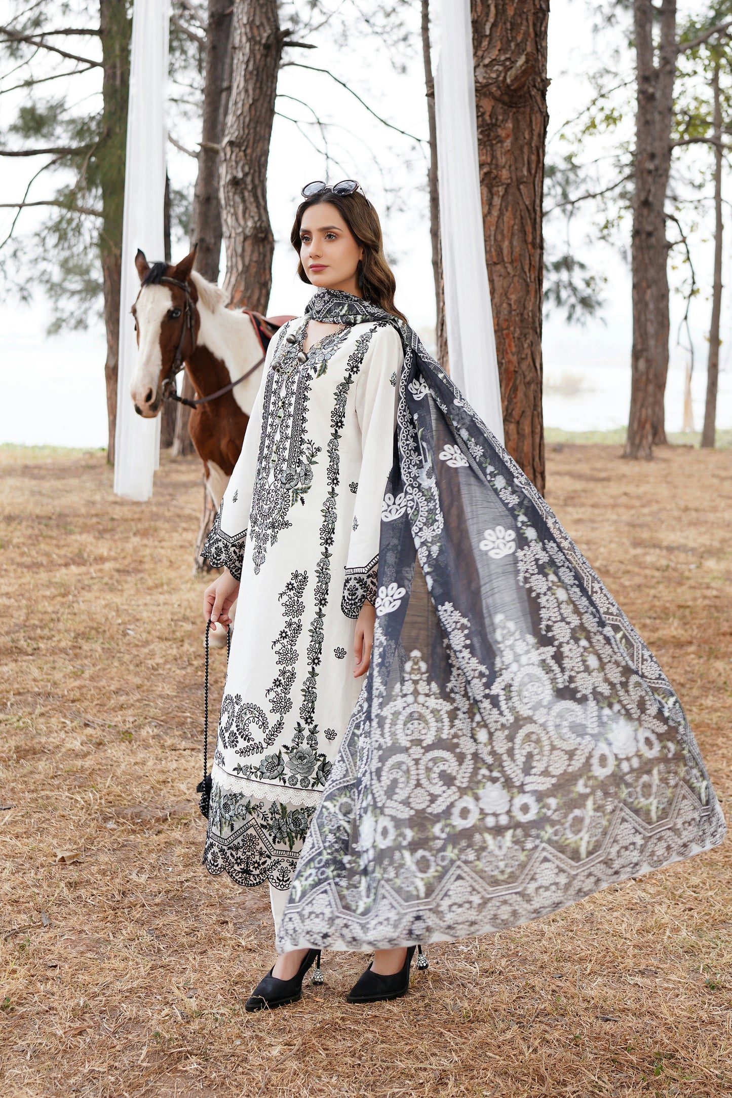 3 Piece Embroidered Suite-Stitched