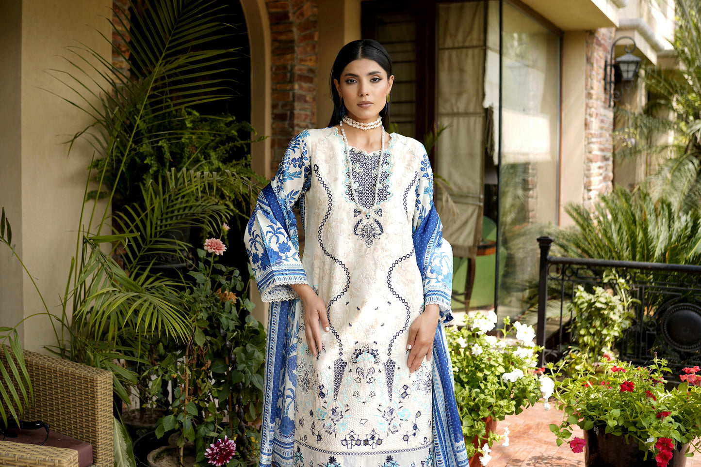 Embroidered  3 Piece Ivory Cream suite