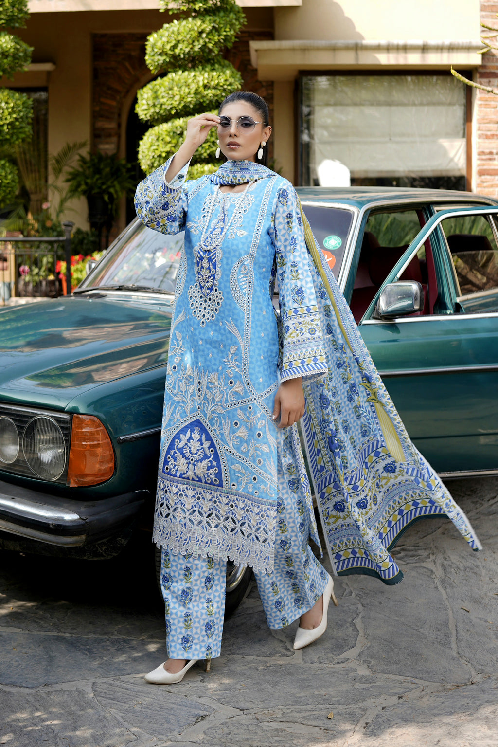 3 Piece Vibrant Sky Blue Suit-Embroidered